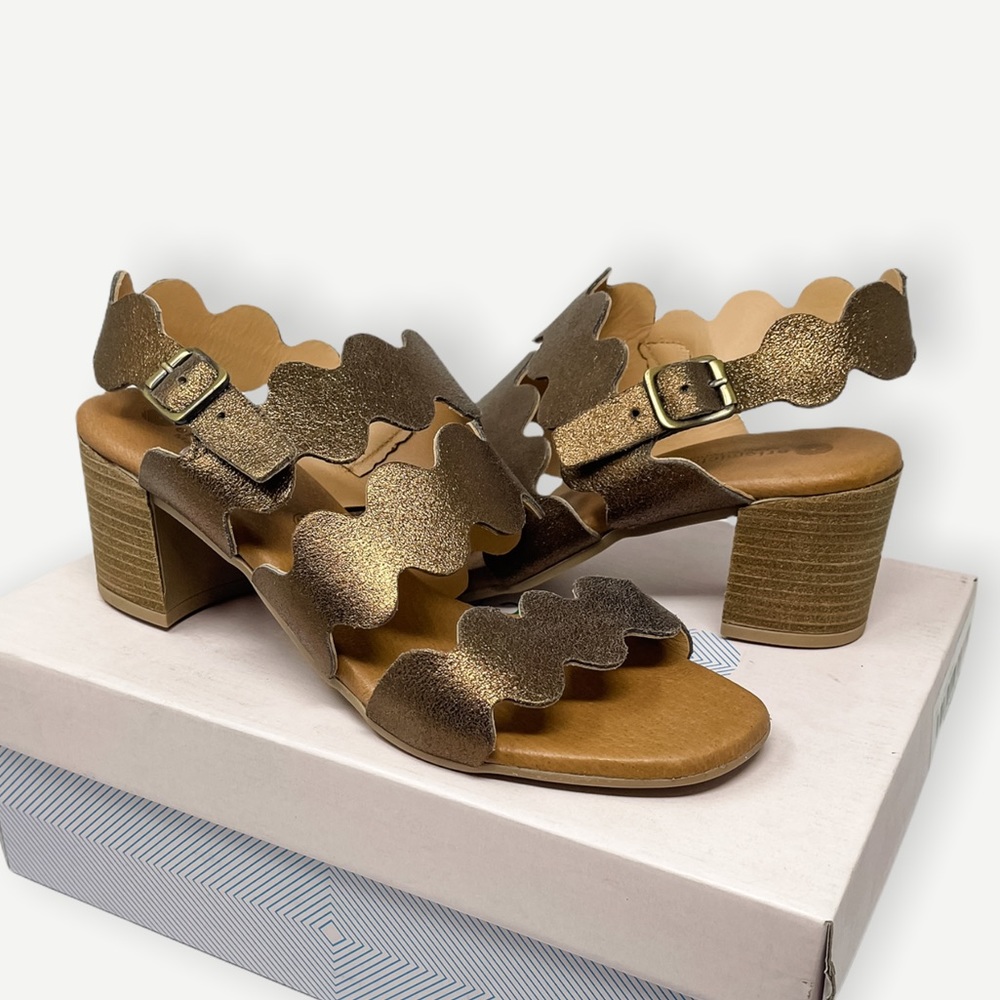 Eric Michael bronze leather Brea strappy sandals, size 9.5